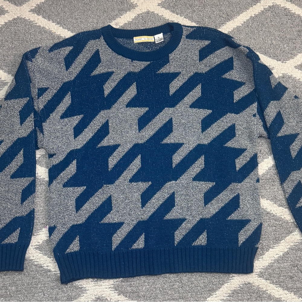 Vintage 90s Adam Sloane Teal and Gray Patterned Men's Sweater